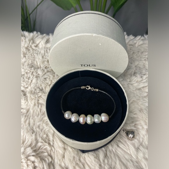 TOUS Cultural Pearls Bracelet - Picture 1 of 4